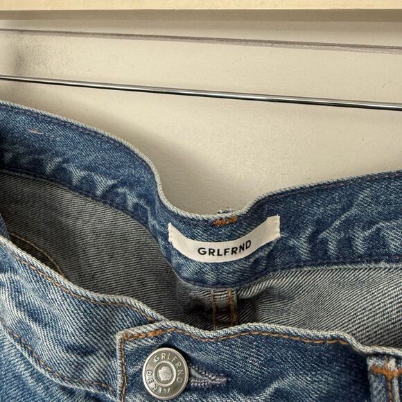 Grlfrnd Women’s 29 Karolina I put a spell on you distressed jeans - Picture 2 of 8